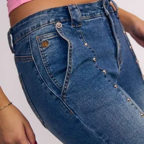 Jeans Loose Britney Mid Rusty con Tachas